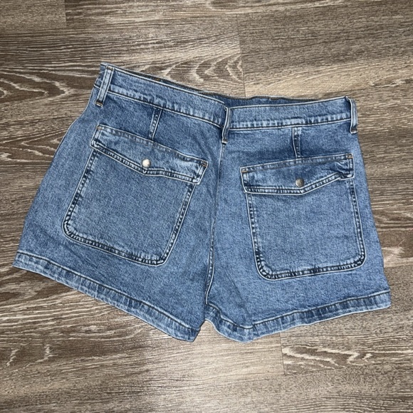 Madewell Shorts - Picture 2 of 5